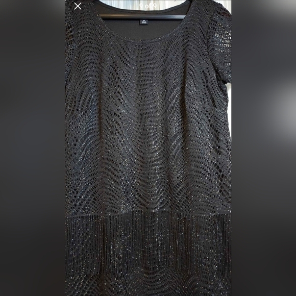 5/$25 Black & Metallic Dress Size 10 - Picture 2 of 9